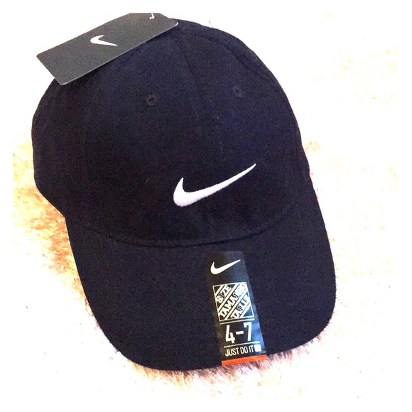 Nike Other - NIKE Navy Cap